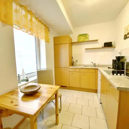 Stadtmitte - 2 Lejlighed *